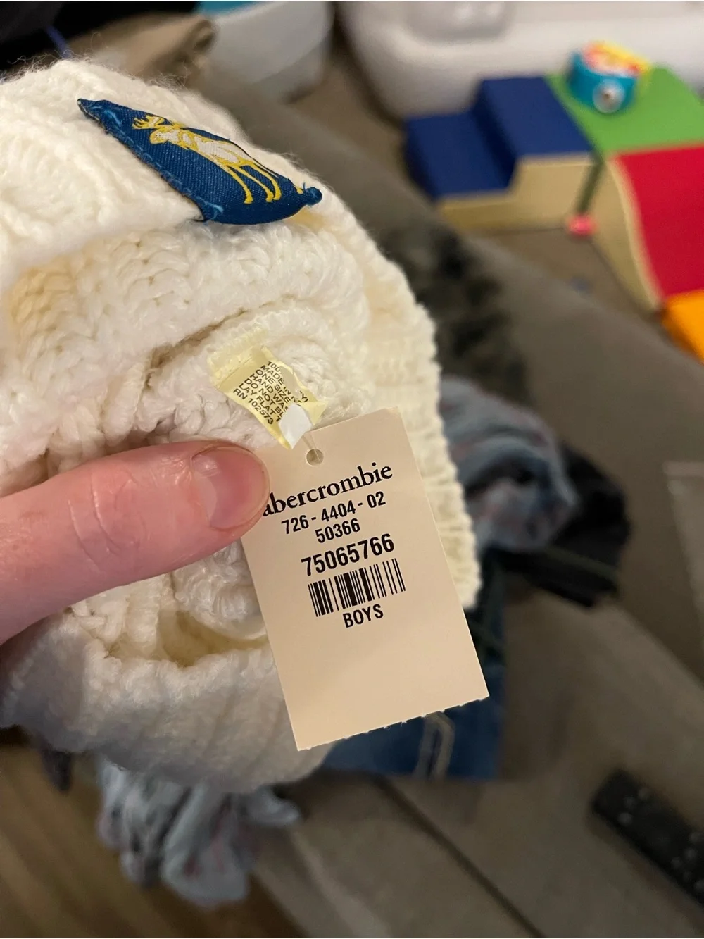 Abercrombie & Fitch Y2K White Logo Beanie
